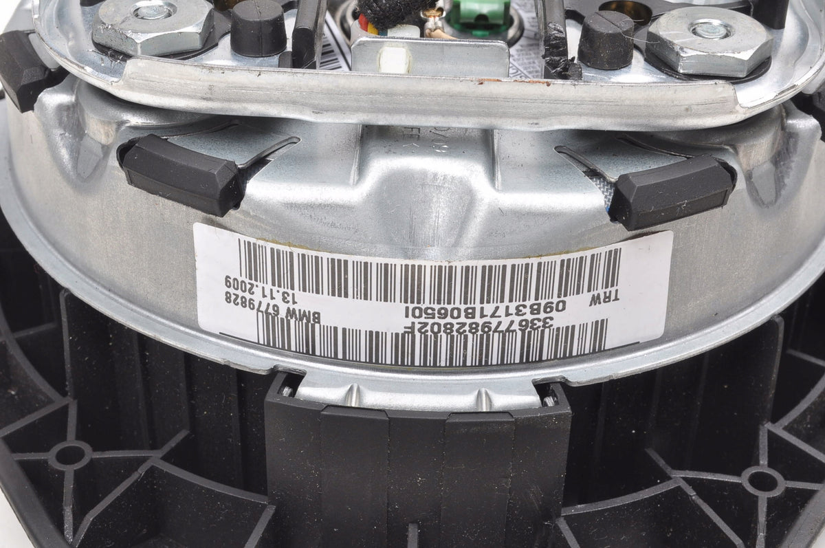 BMW E87 LIFT AIRBAG DRIVER AIRBAG 6779828