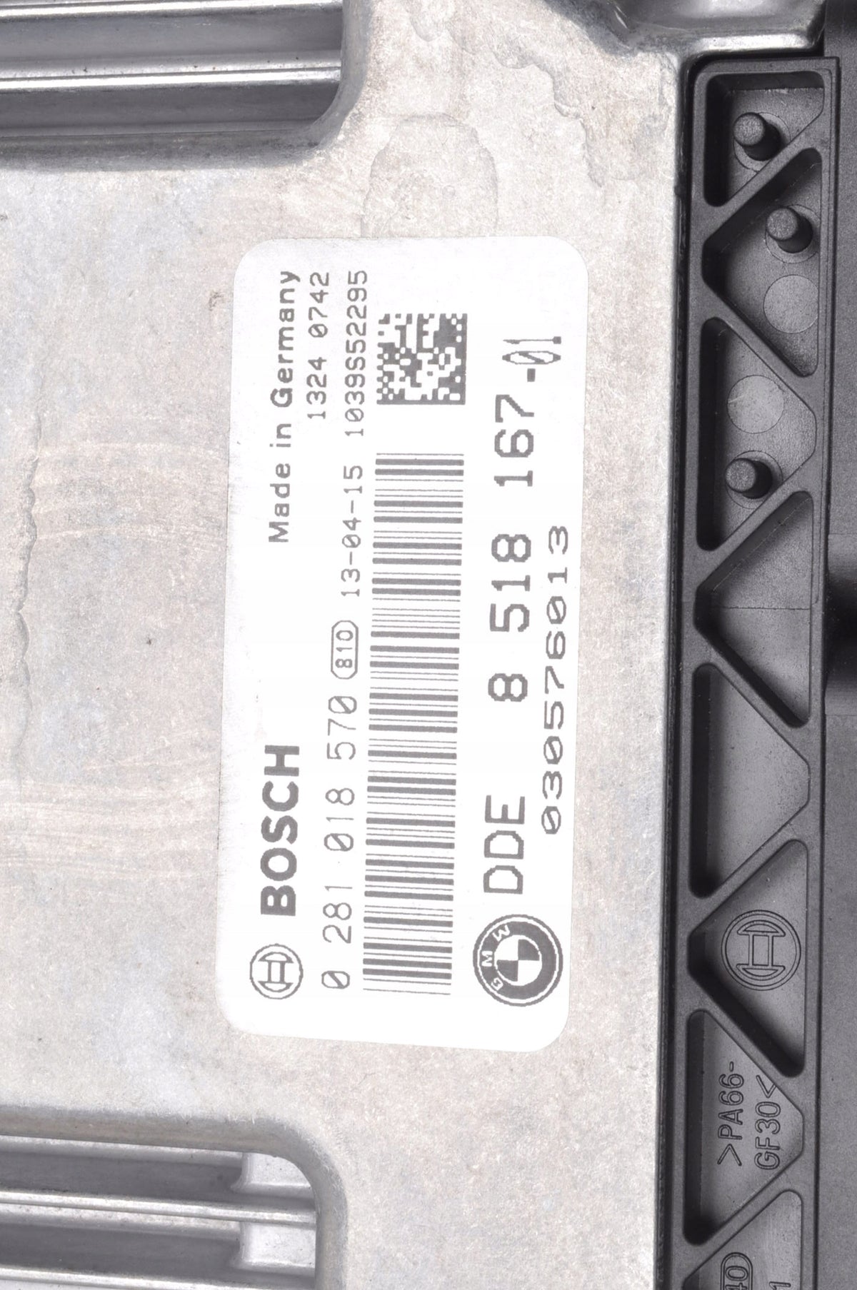 BMW E88 2.0 D COMPUTER ENGINE DRIVER 8518167