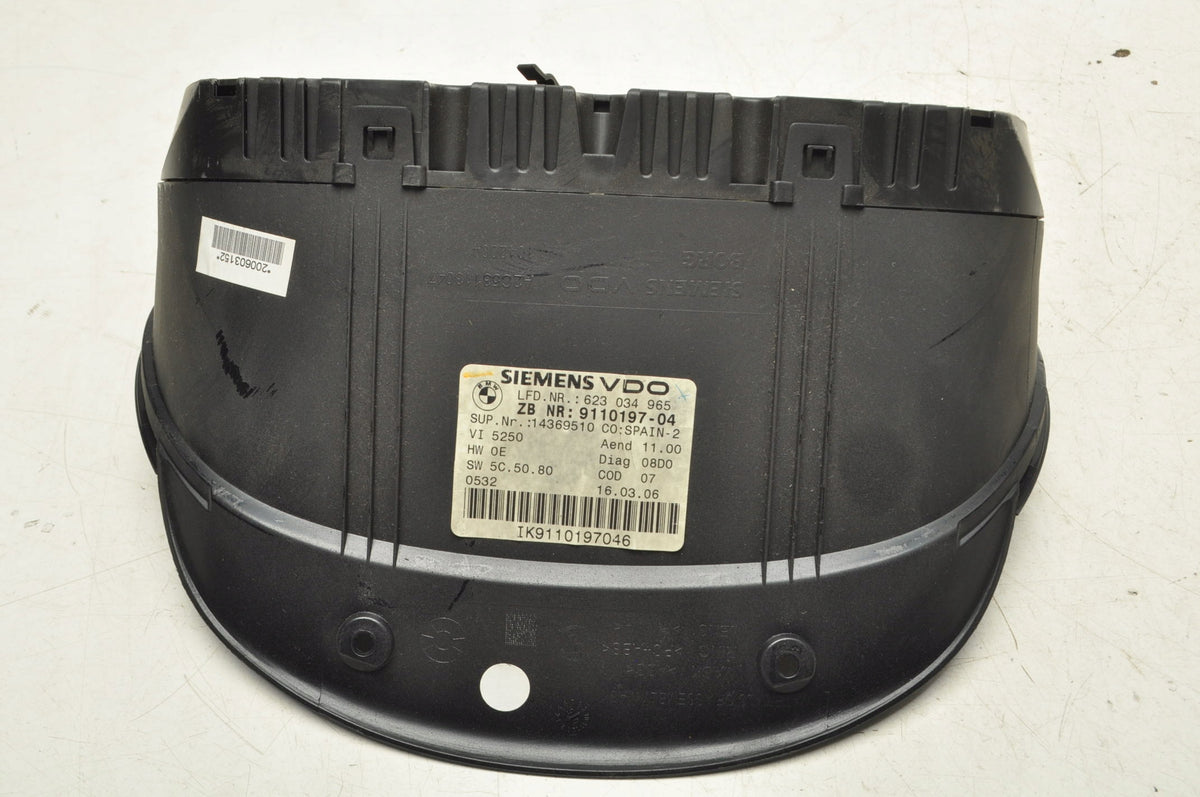 BMW E90 COUNTER CLOCKS 9110197 EUROPE