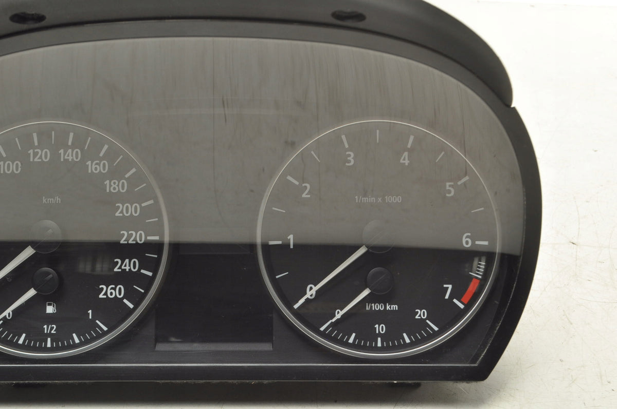 BMW E90 COUNTER CLOCKS 9110197 EUROPE