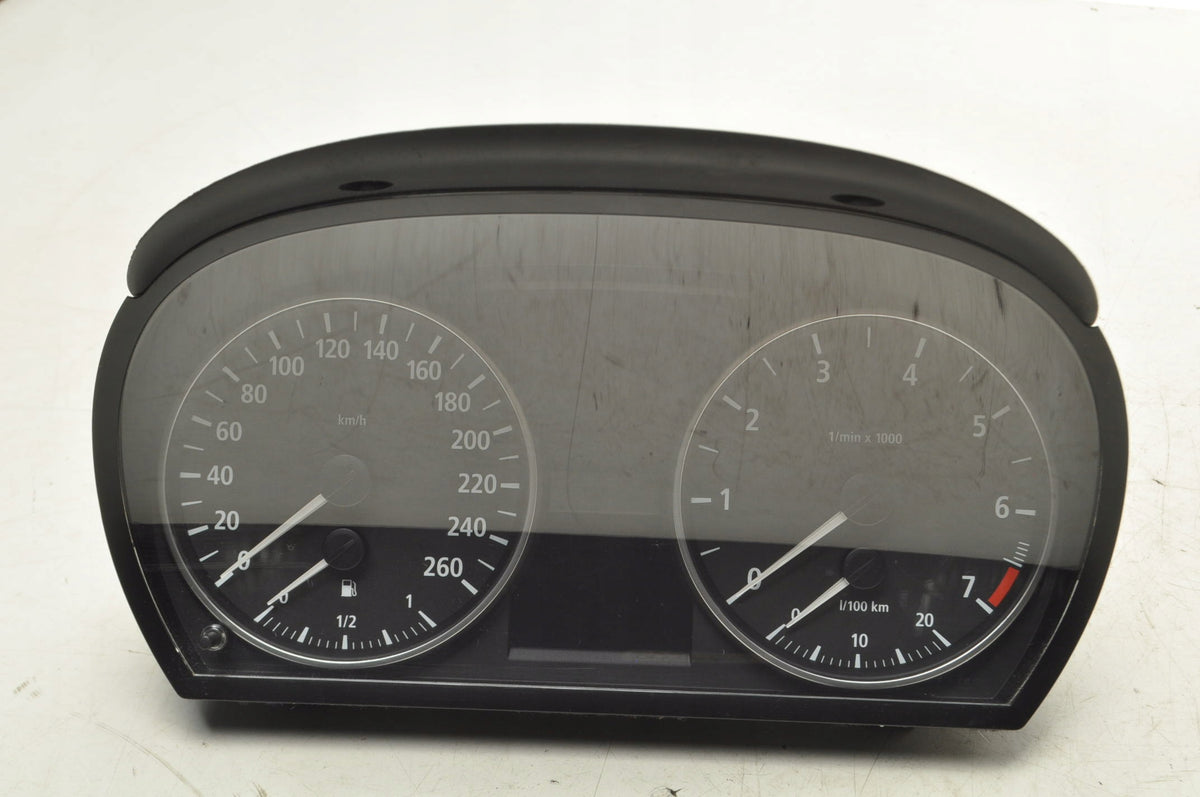 BMW E90 COUNTER CLOCKS 9110197 EUROPE