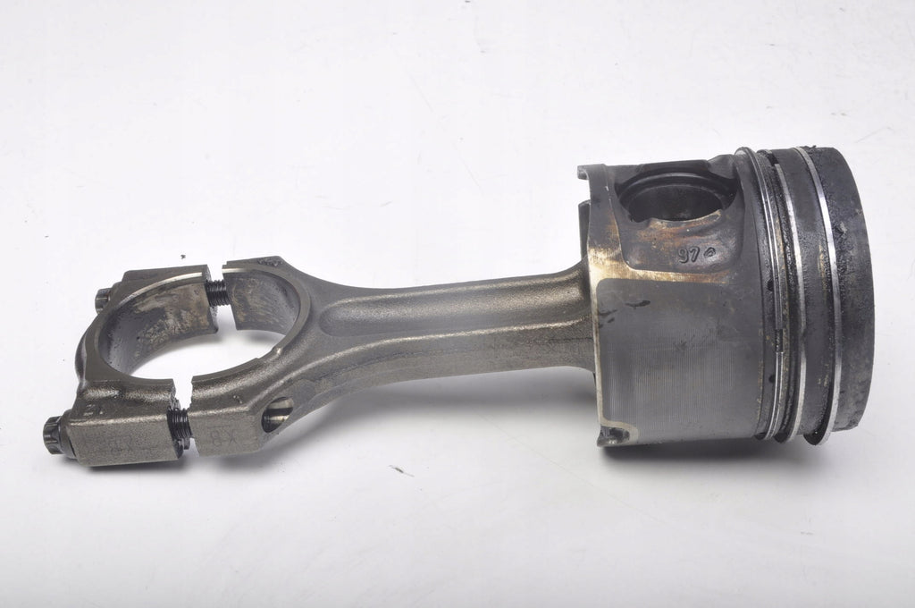 BMW E90 E91 2.0 D PISTON WITH CONNECTING ROD