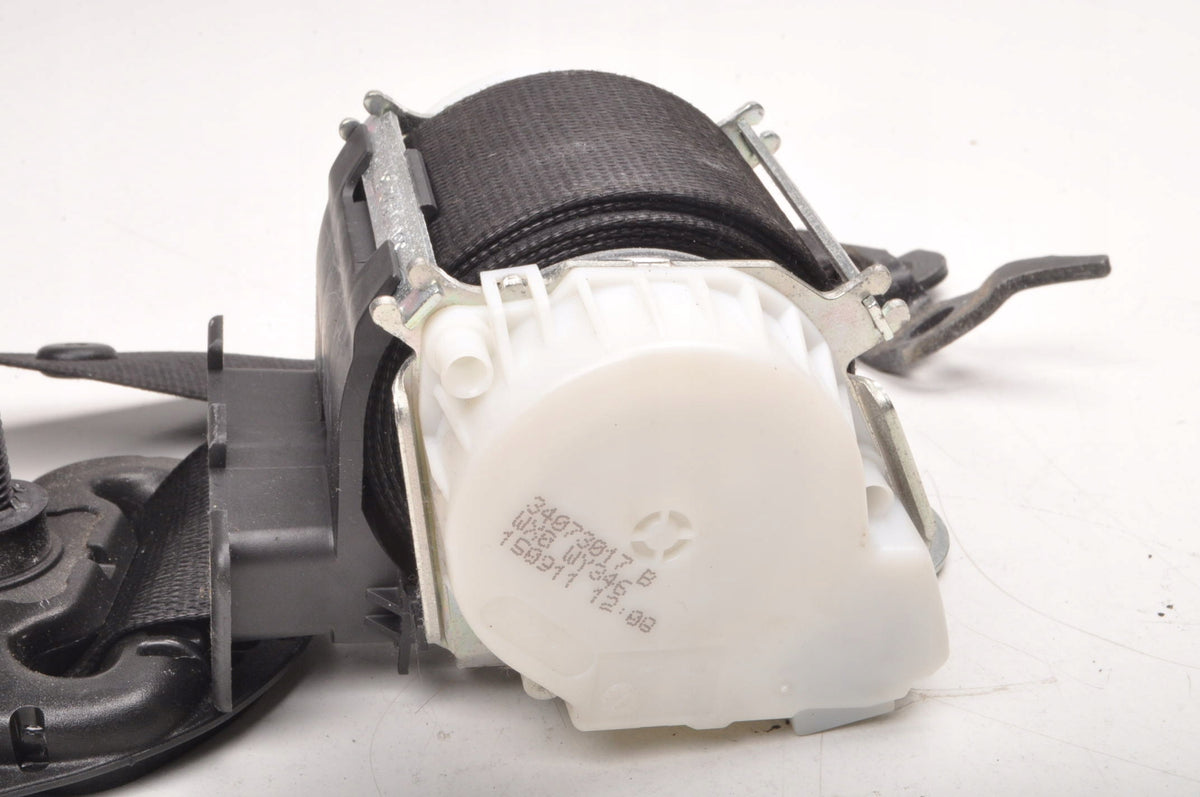 BMW E90 SEAT BELT RIGHT FRONT P1 7234768