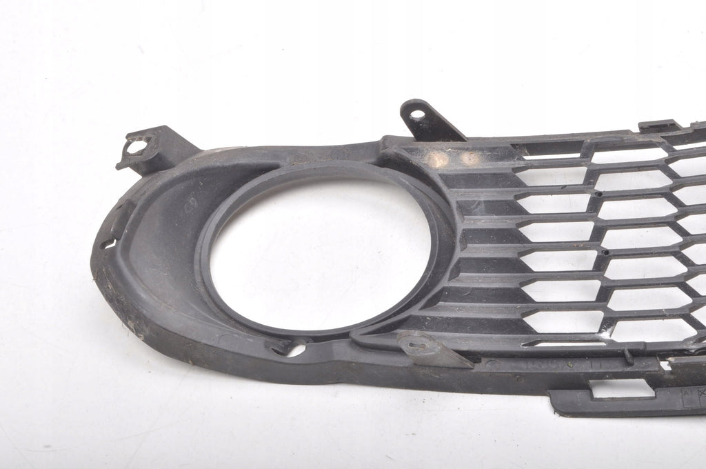 BMW E92 E93 LIFT FRAME HALOGEN GRILLE LEFT 8038935