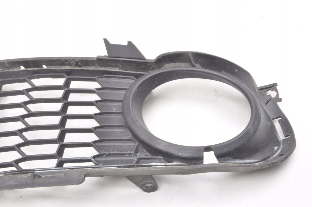 BMW E92 E93 LIFT FRAME HALOGEN GRILLE LEFT 8038935