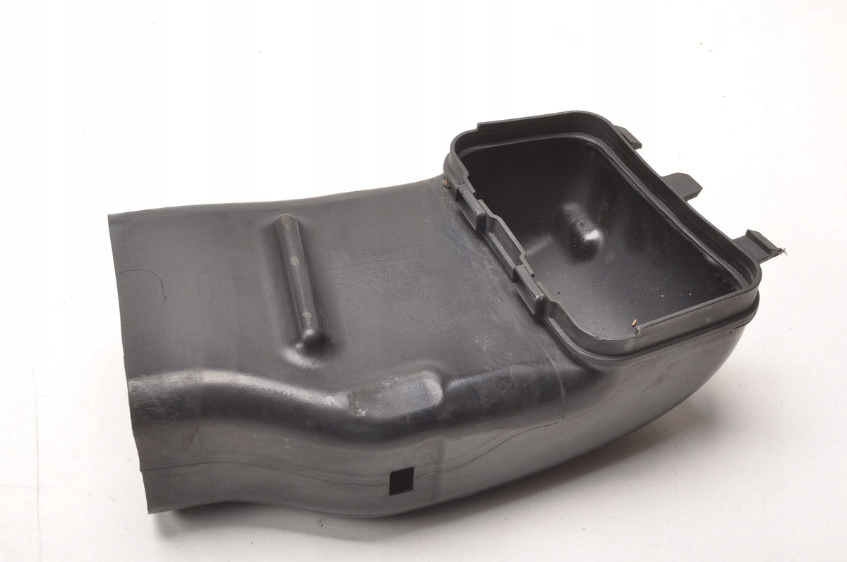 BMW F06 F10 F12 F13 AIR CHANNEL 7843295
