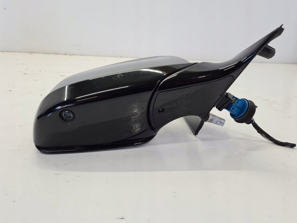 BMW F10 F11 MIRROR RIGHT 7PIN CAMERA A52