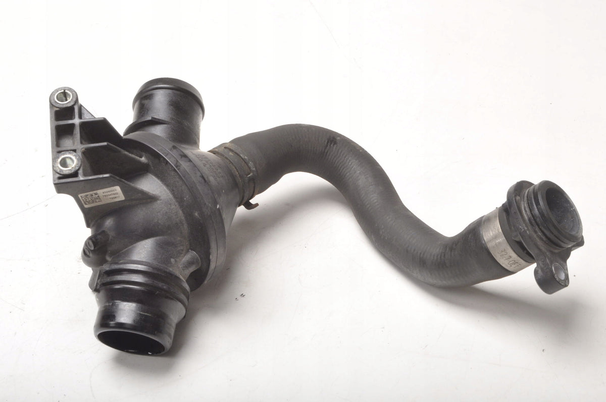 BMW F20 2.0 125i THERMOSTAT HOUSING 6601544