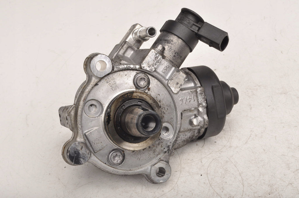 BMW F20 F39 F45 1.5 D INJECTION PUMP 8511626 0445010764