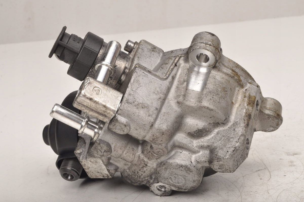 BMW F20 F39 F45 1.5 D INJECTION PUMP 8511626 0445010764