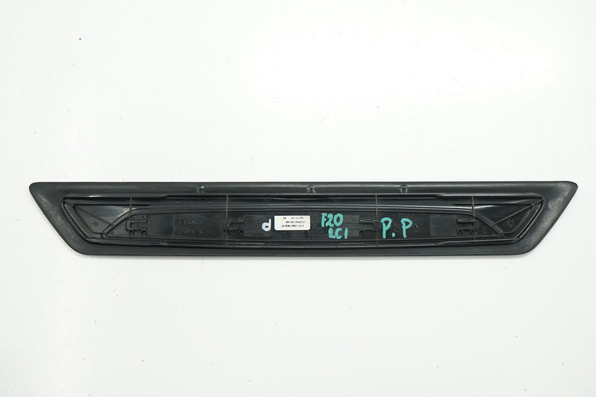 BMW F20 M140I STRIP THRESHOLD OVERLAY RIGHT 8067080