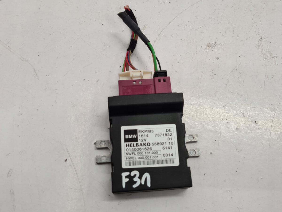 BMW F30 F31 FUEL PUMP CONTROLLER 7371832
