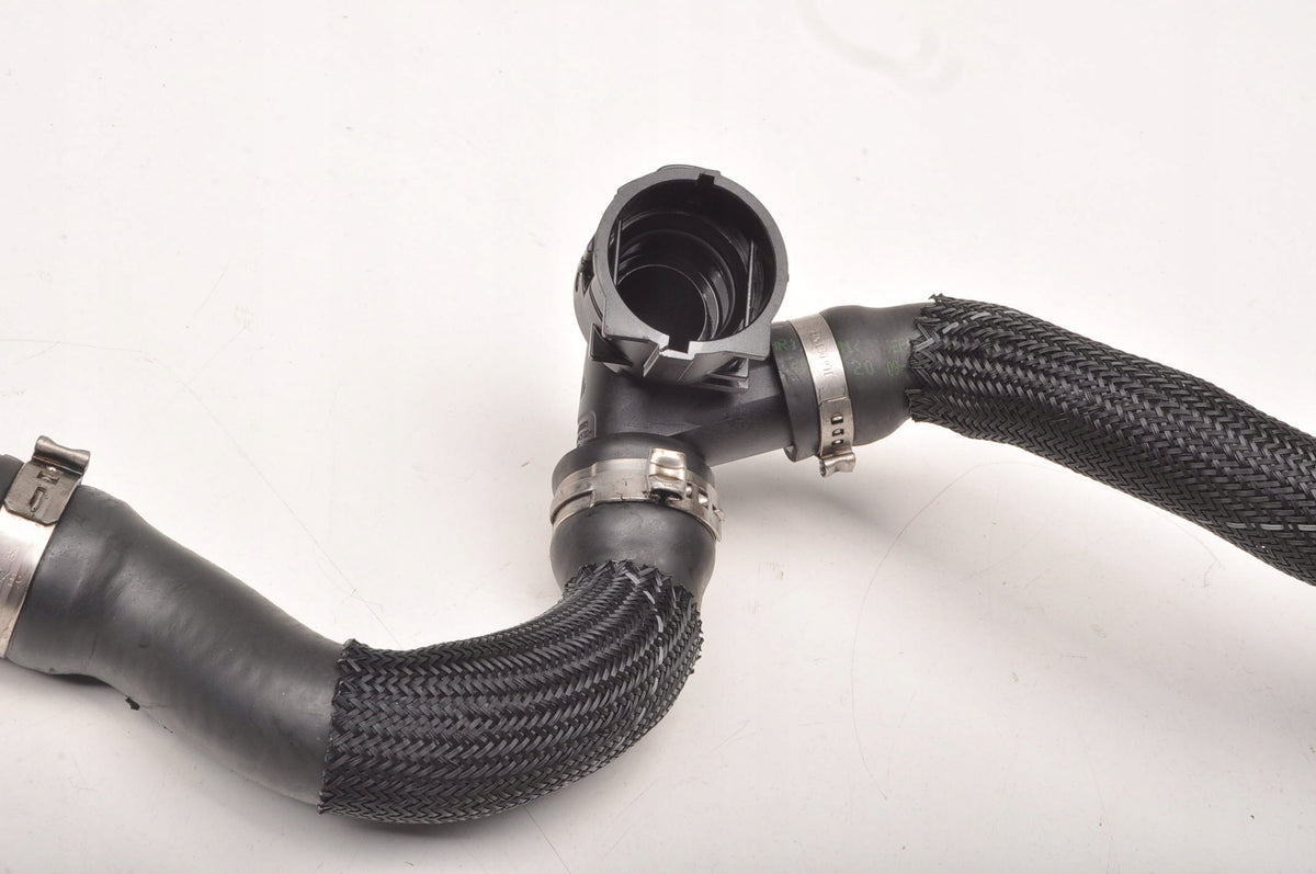 BMW F39 F40 F44 F45 F46 2.0 PIPE WATER LINE 8658488