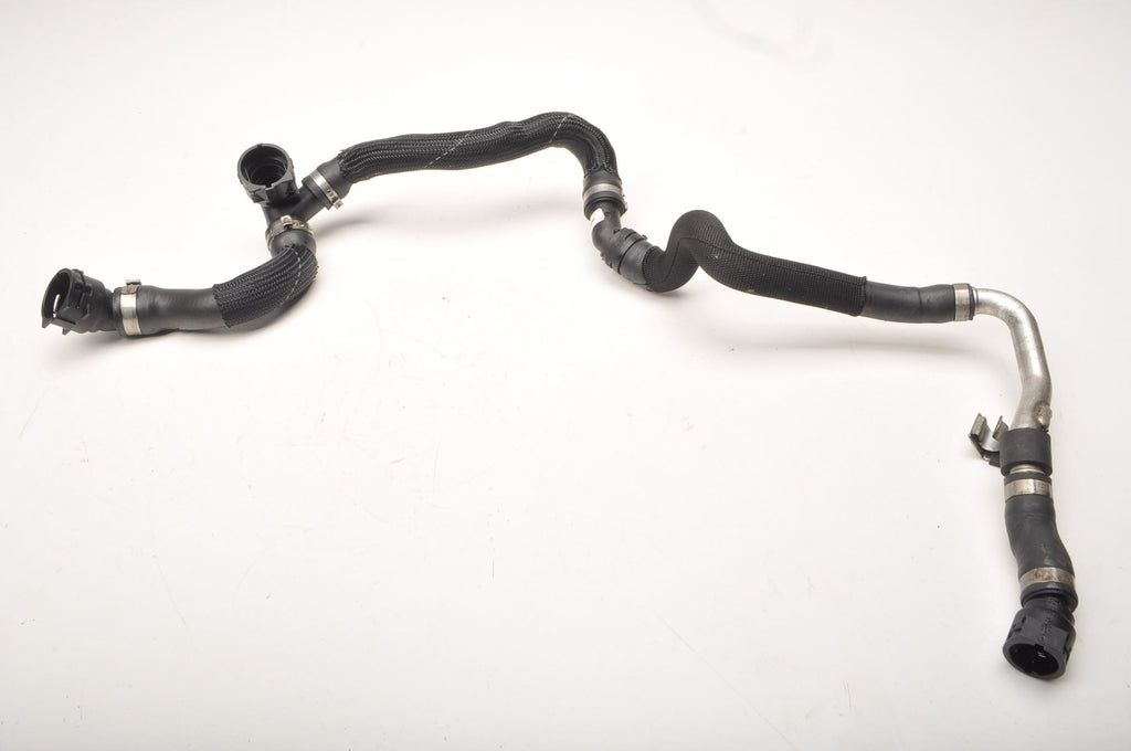 BMW F39 F40 F44 F45 F46 2.0 PIPE WATER LINE 8658488