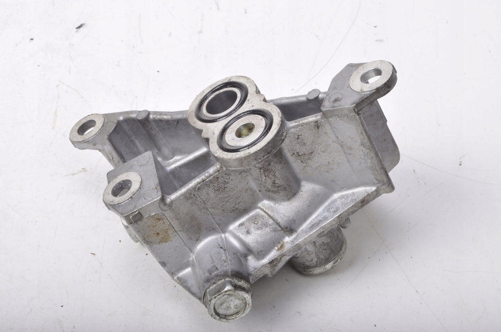 BMW F40 M135i 2.0 BASE OIL FILTER HOUSING