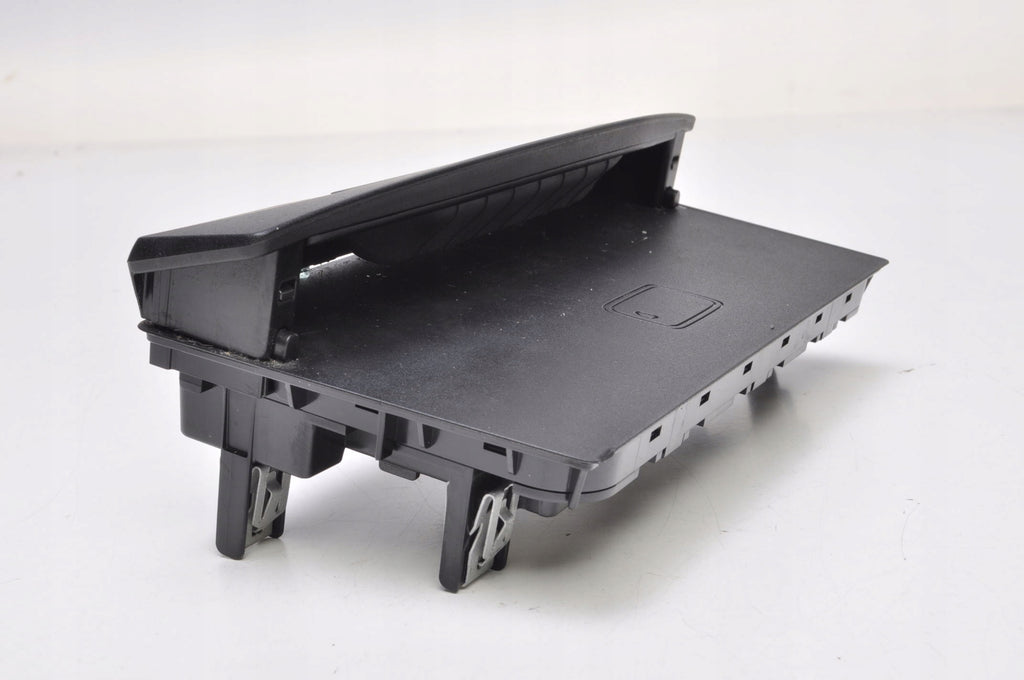 BMW F44 F40 INDUCTION CHARGER 5A1DB20