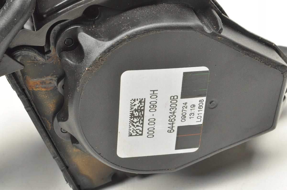BMW F44 SEAT BELT MIDDLE REAR 7488775