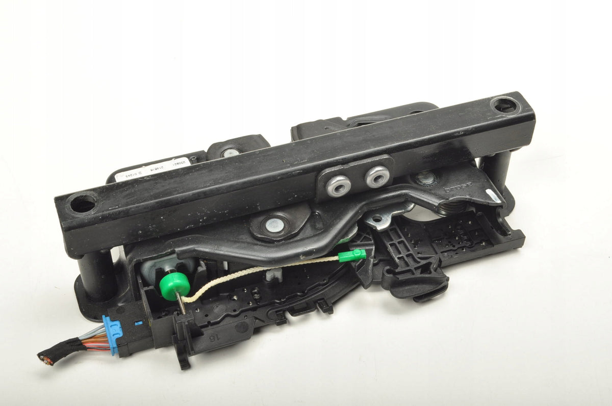 BMW G26 TAILGATE LOCK 9851910
