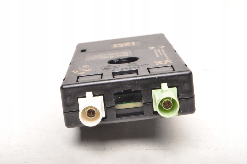 BMW I4 G26 ANTENNA AMPLIFIER 23R 5A73DB2