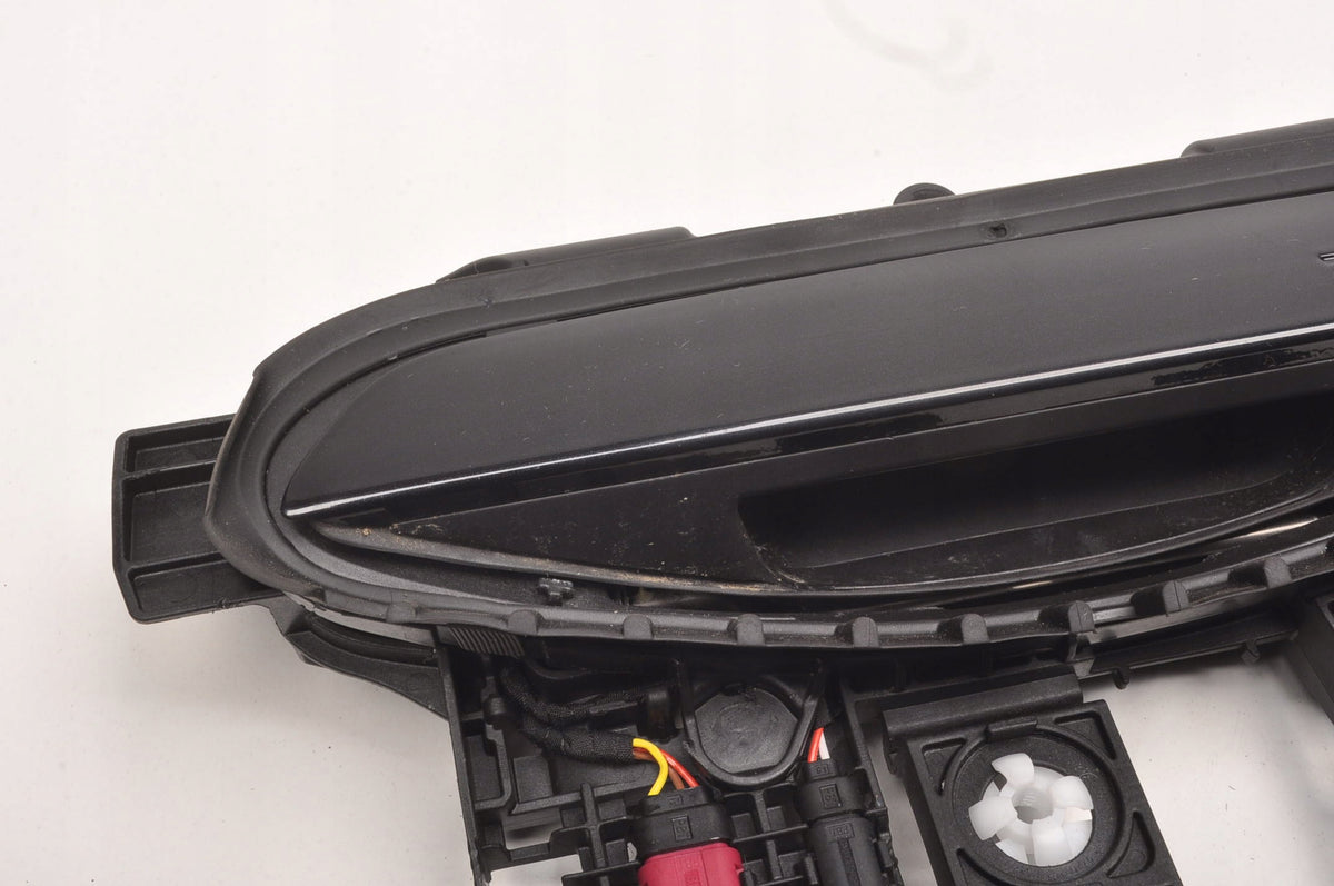 BMW I4 G26 DOOR HANDLE EXTERIOR LEFT FRONT 5A68EF3