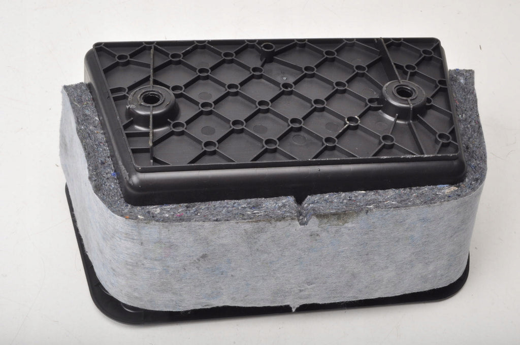 BMW I4 G26 LUGGAGE COMPARTMENT 7951242
