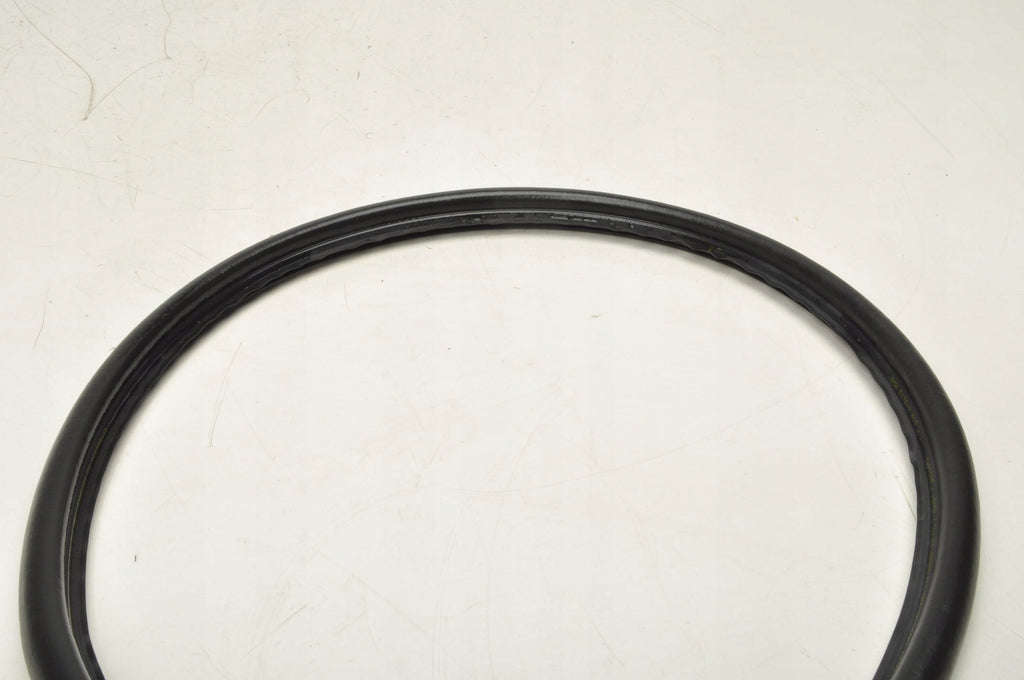 BMW I4 G26 MASK SEAL 7419379