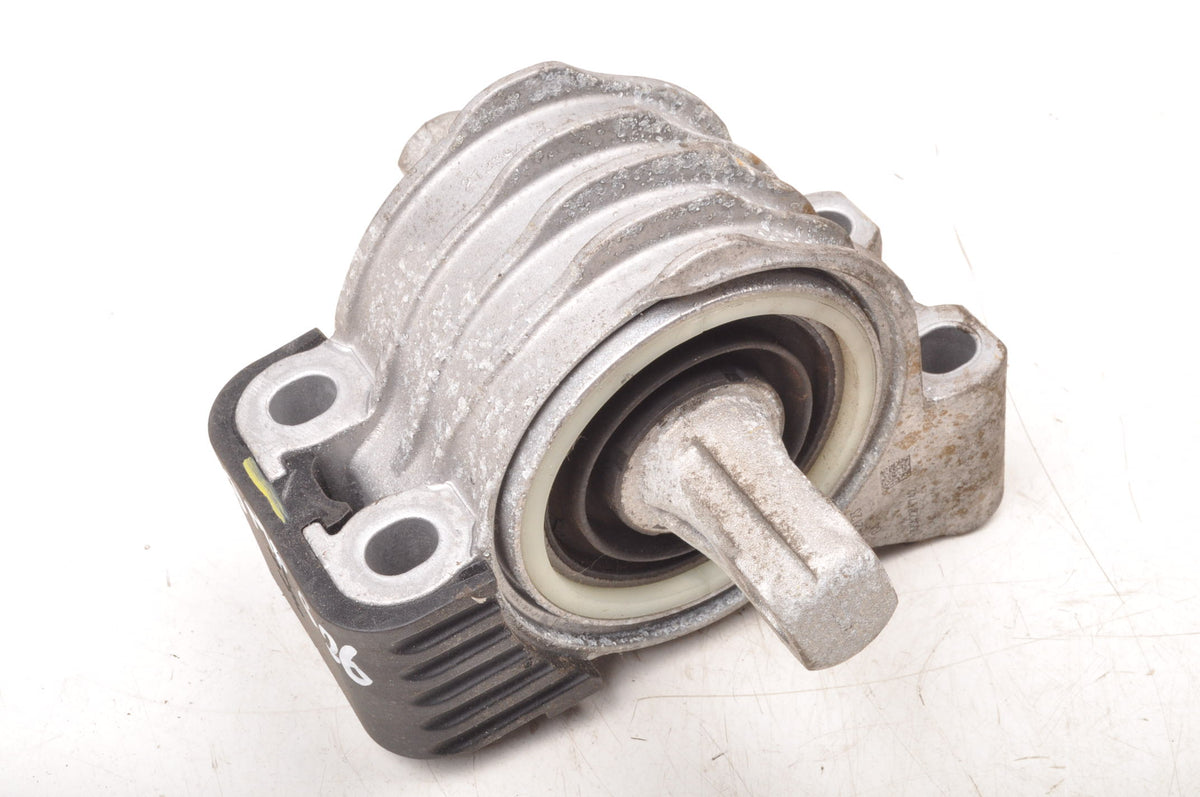 BMW I4 G26 eDRIVE PAW ENGINE BRACKET 23R 8742123