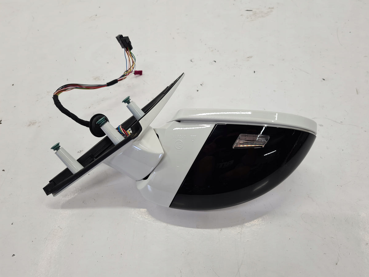 BMW M5 E60 MIRROR RIGHT 6+4+2PIN 300 EUROPE