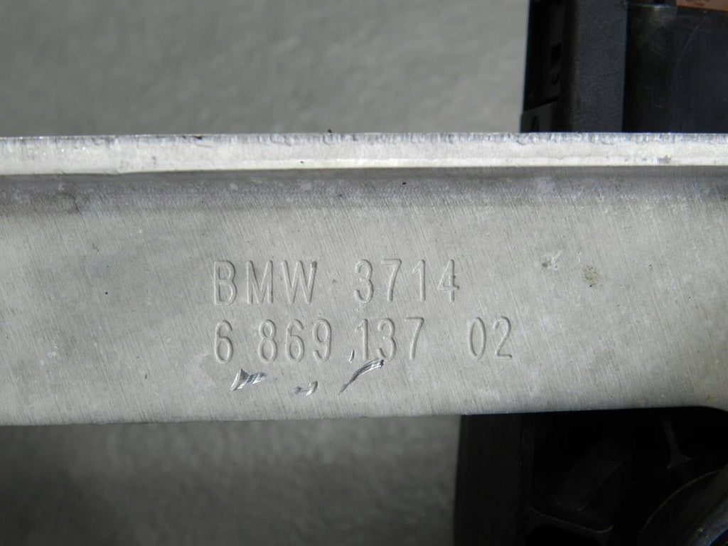 BMW M5 F90 LIGHT LEVELING SENSOR 6869137