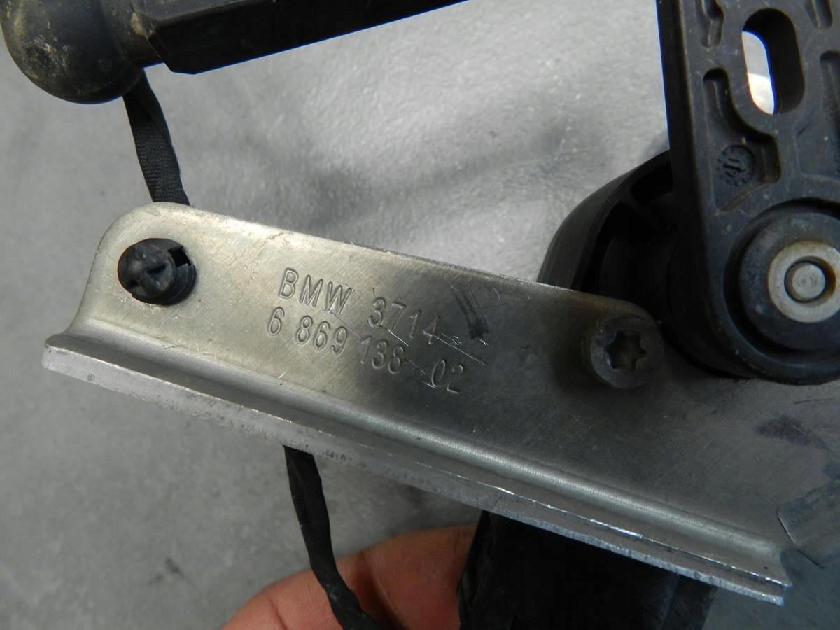 BMW M8 F91 LIGHT LEVEL SENSOR 6869138