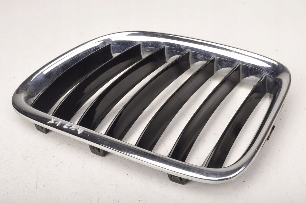 BMW X1 E84 KIDNEY 2993305 2993306 SET