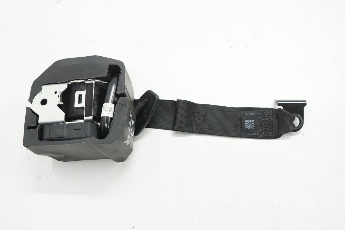 BMW X1 F48 17R SEAT BELT LEFT REAR 7425071
