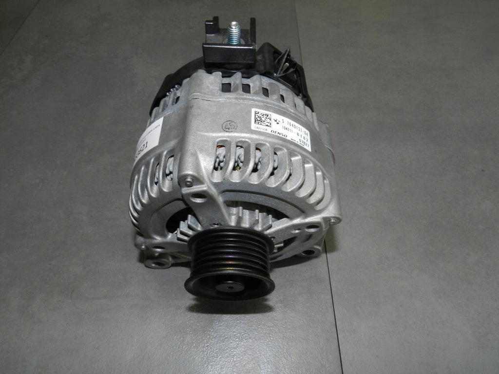 BMW X1 F48 2.0 D ALTERNATOR 7640131 150A