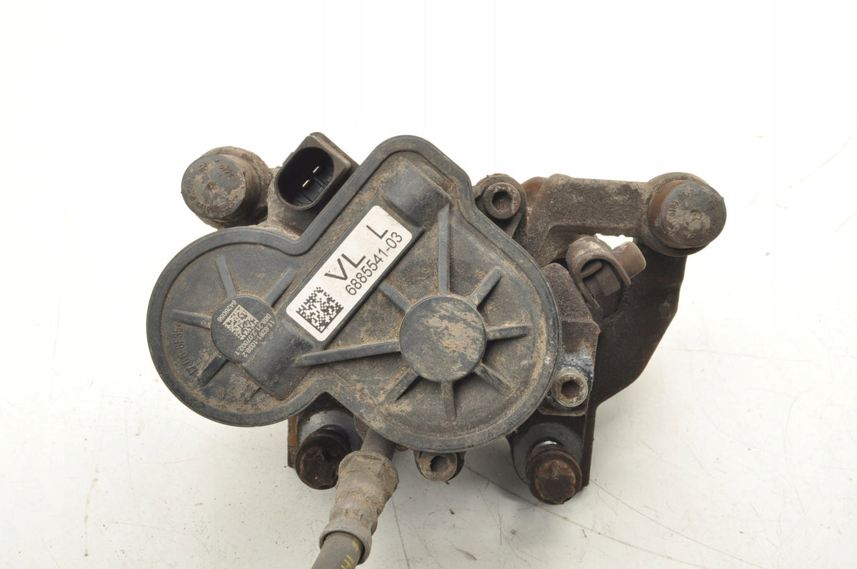 BMW X1 F48 BRAKE CALIPER LEFT REAR 6885541