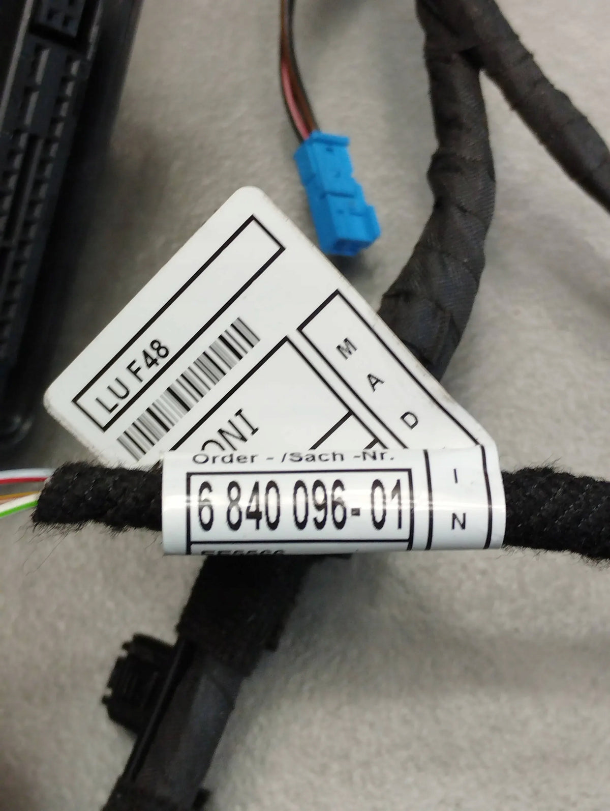 BMW X1 F48 DOOR HARNESS LEFT REAR 6840096