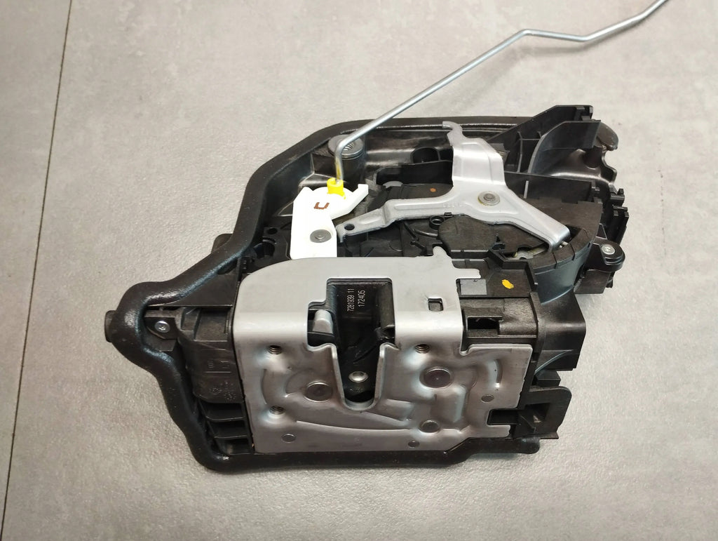 BMW X1 F48 LOCK LEFT REAR 7281939