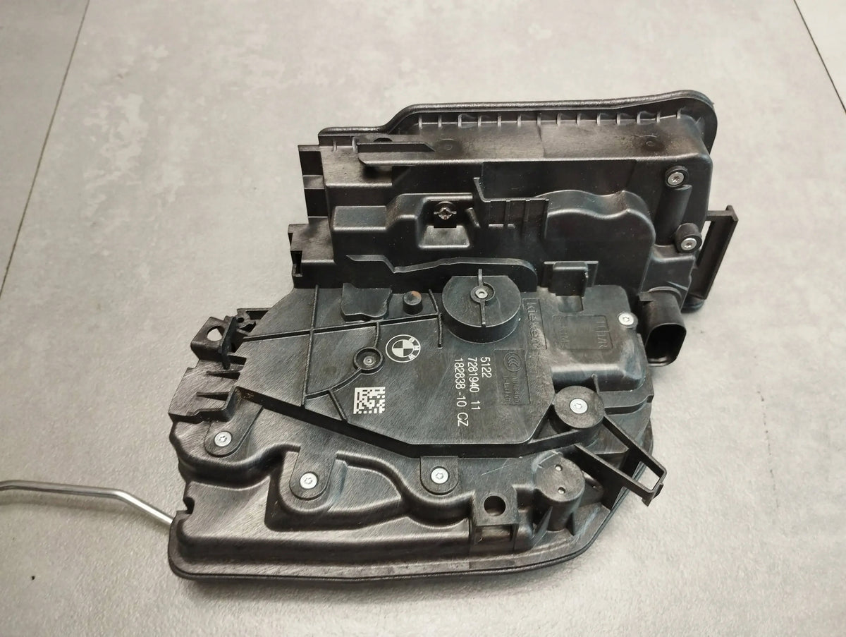 BMW X1 F48 LOCK RIGHT REAR 7281940
