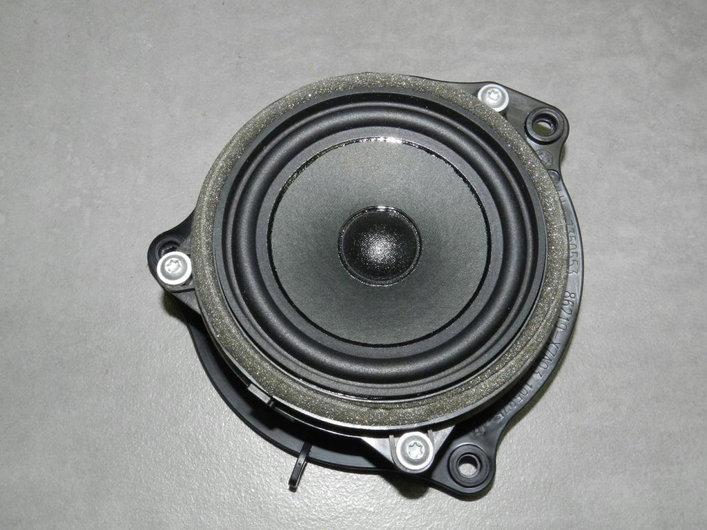BMW X1 F48 SPEAKER 9281896