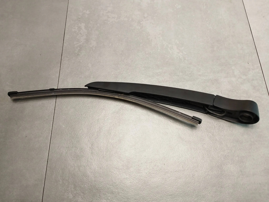 BMW X1 F48 WIPER ARM REAR