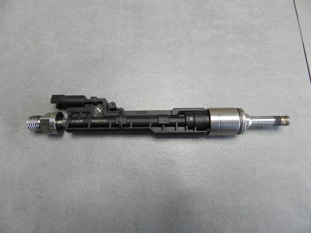 BMW X3 F25 2.0i INJECTION 0261500172