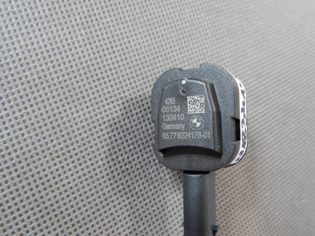 BMW X4 F26 DOOR IMPACT SENSOR 9224178