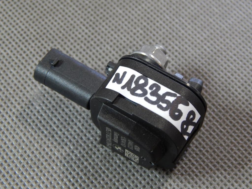 BMW X4 F26 DOOR IMPACT SENSOR 9224178