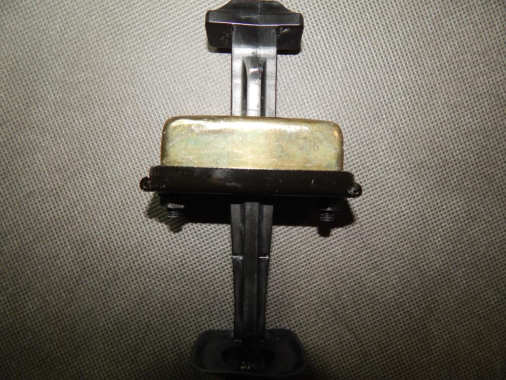BMW X4 F26 DOOR STOP LEFT REAR