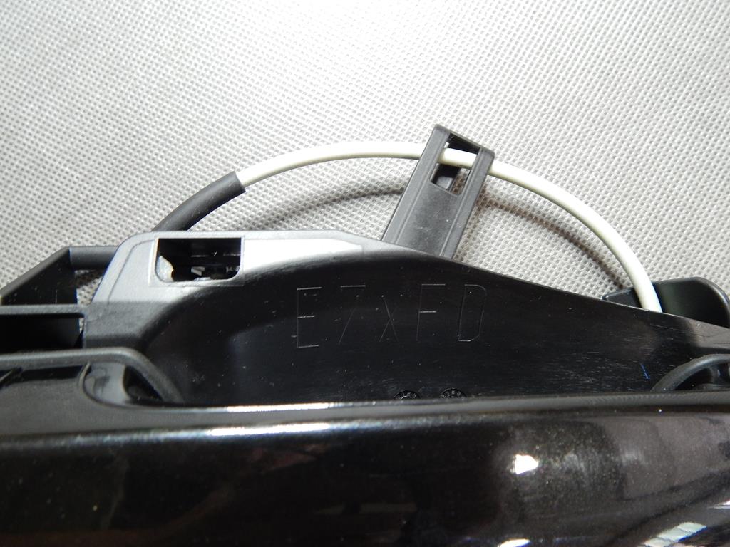 BMW X4 F26 HANDLE RIGHT REAR KESSY LACQUER 475