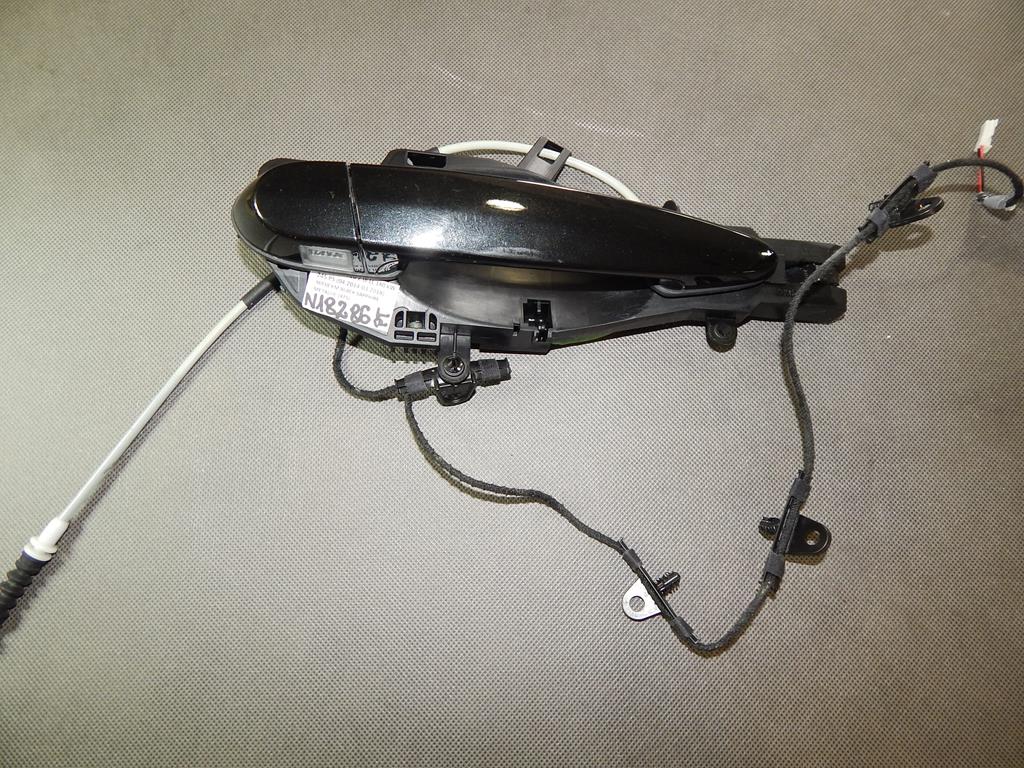 BMW X4 F26 HANDLE RIGHT REAR KESSY LACQUER 475
