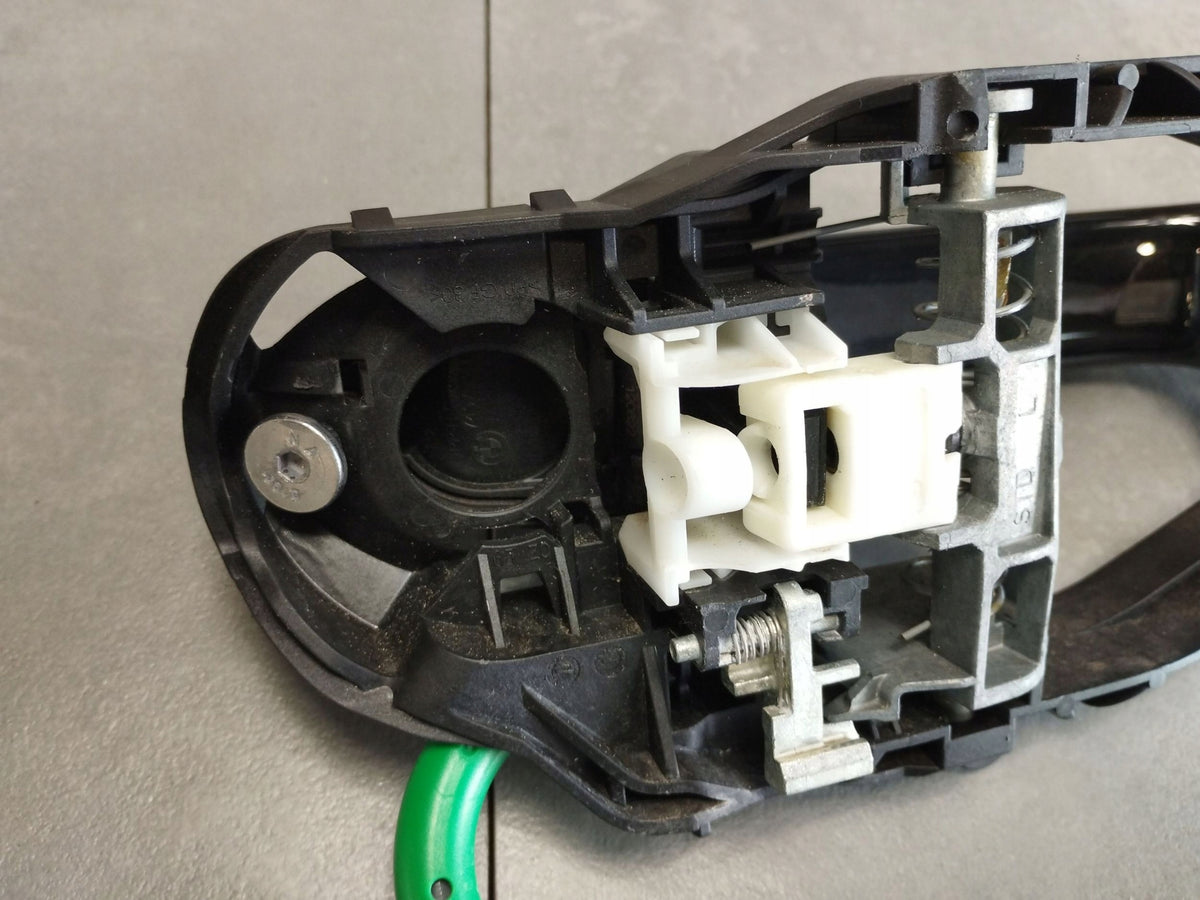BMW X4M F98 2020 HANDLE LEFT REAR EXTERIOR 9881773