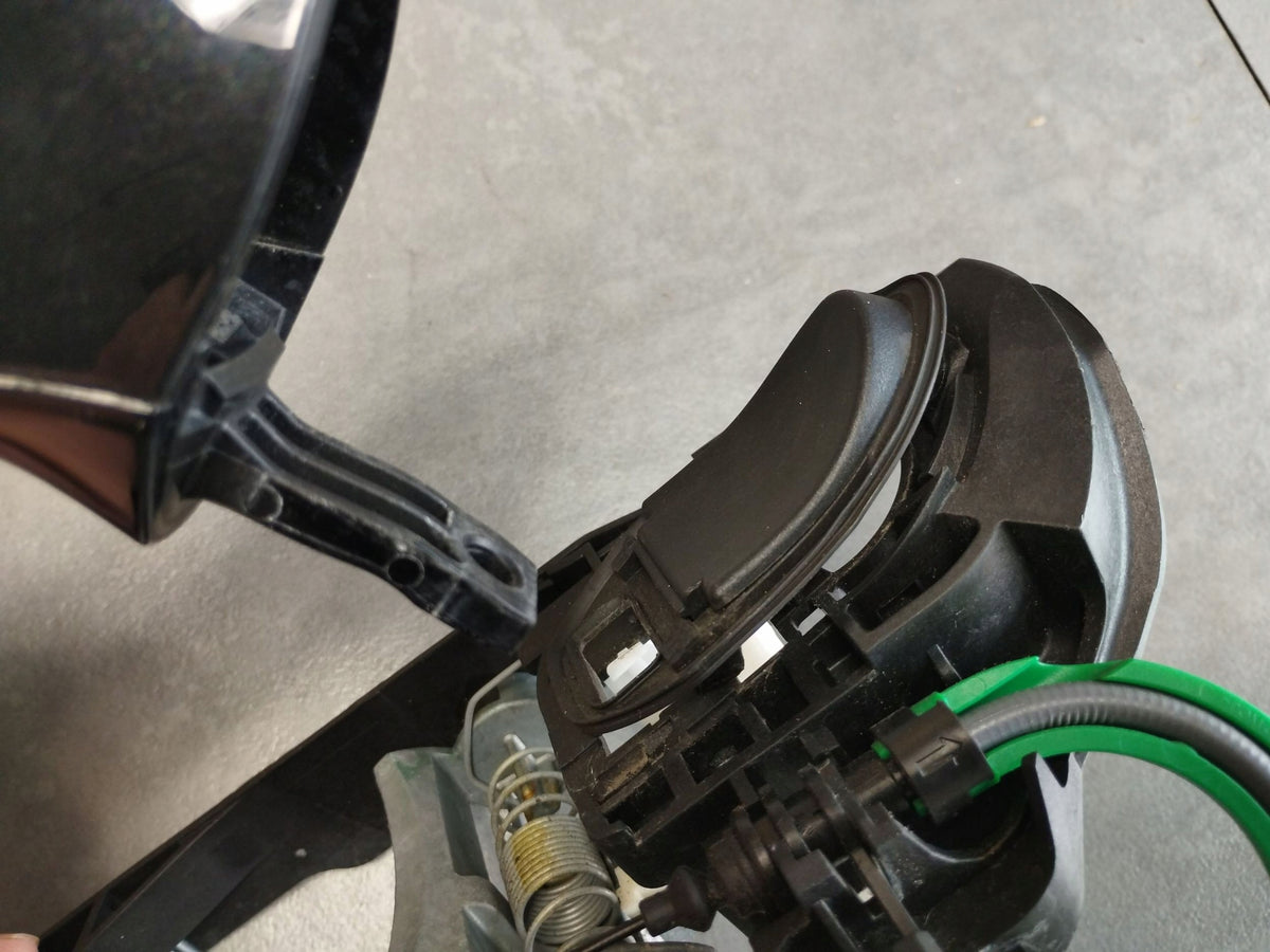 BMW X4M F98 2020 HANDLE LEFT REAR EXTERIOR 9881773