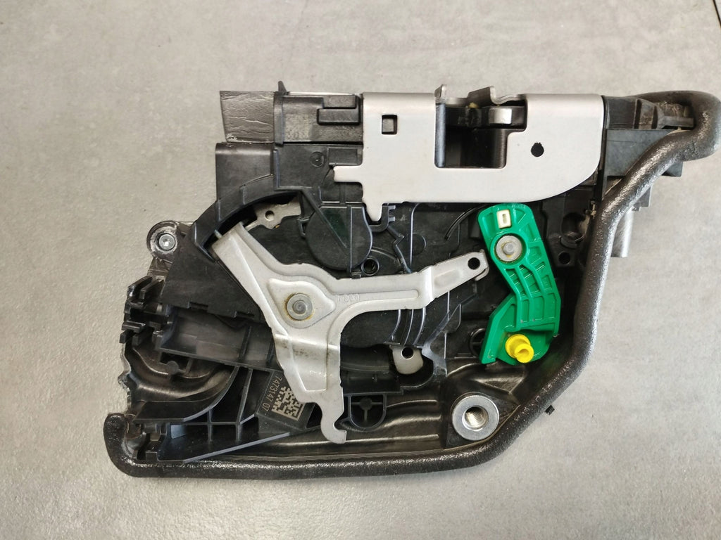 BMW X4M F98 LOCK LEFT REAR 7473147