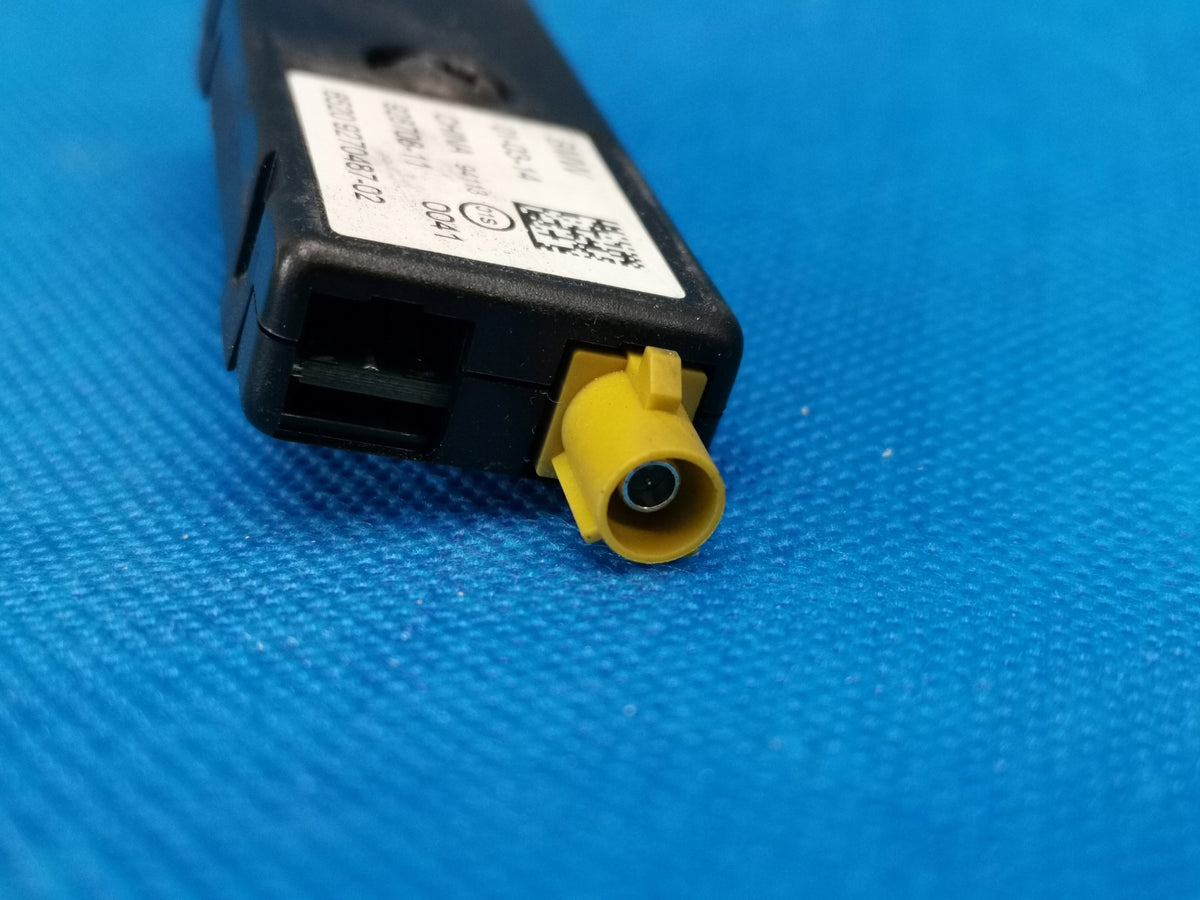 BMW X5 F15 2014 R XDRIVE 30 D 190KW ANTENNA AMPLIFIER 9270487