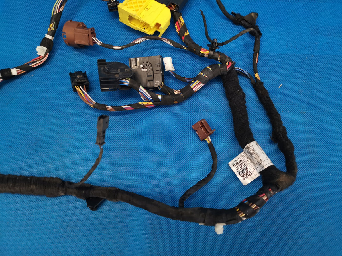 BMW X5 F15 2014 R XDRIVE 30 D 190KW BEAM INSTALLATION OF LEFT SEAT 9313523
